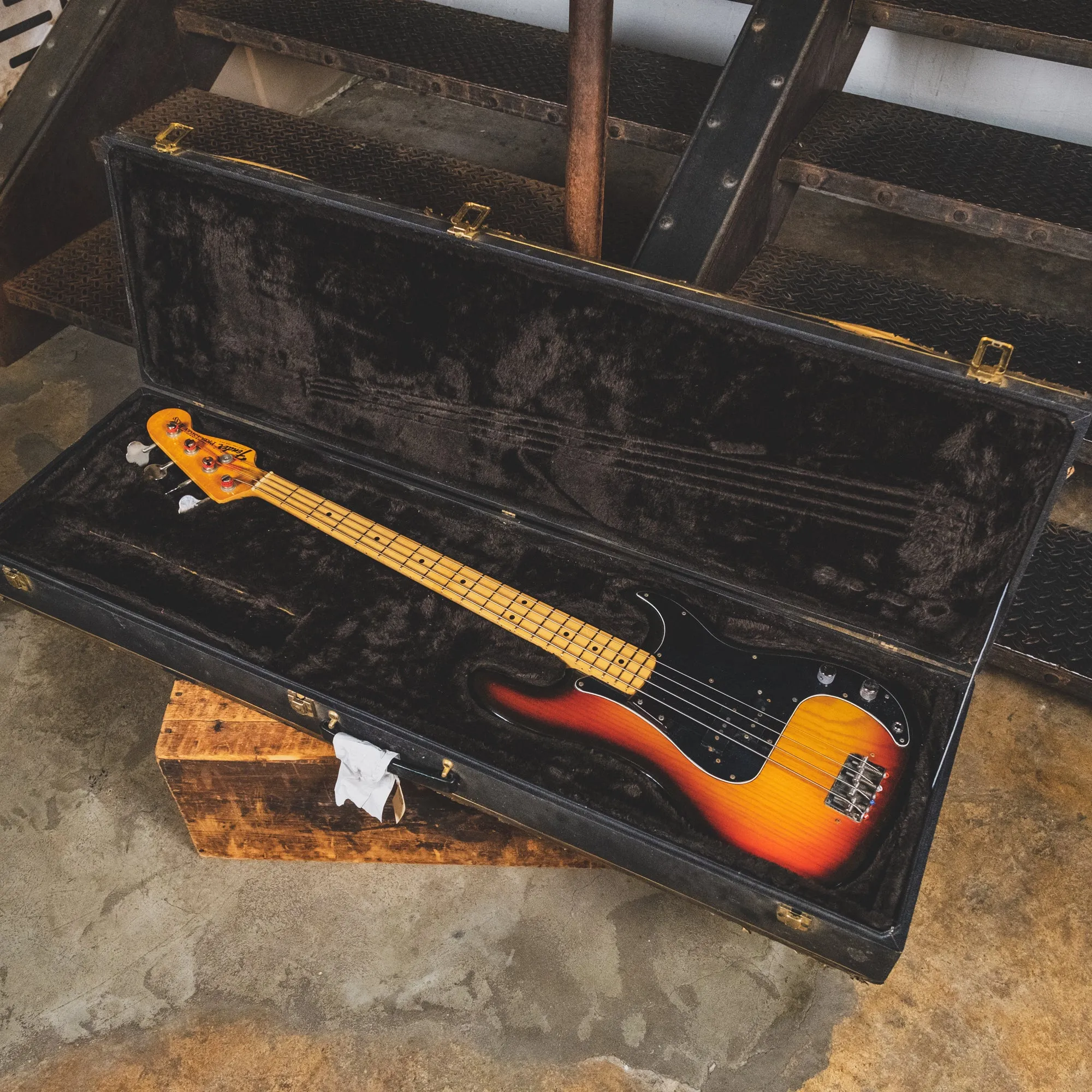 1975 Fender Precision Bass Guitar, 3 Tone Sunburst With Hard Case - Used