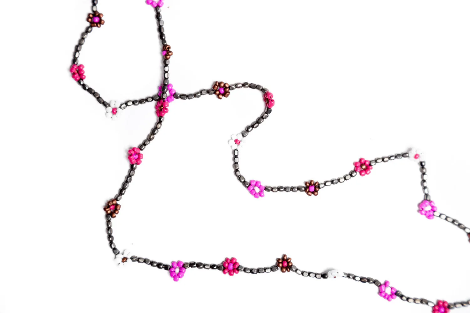 Daisy Chains Necklace (Pink)