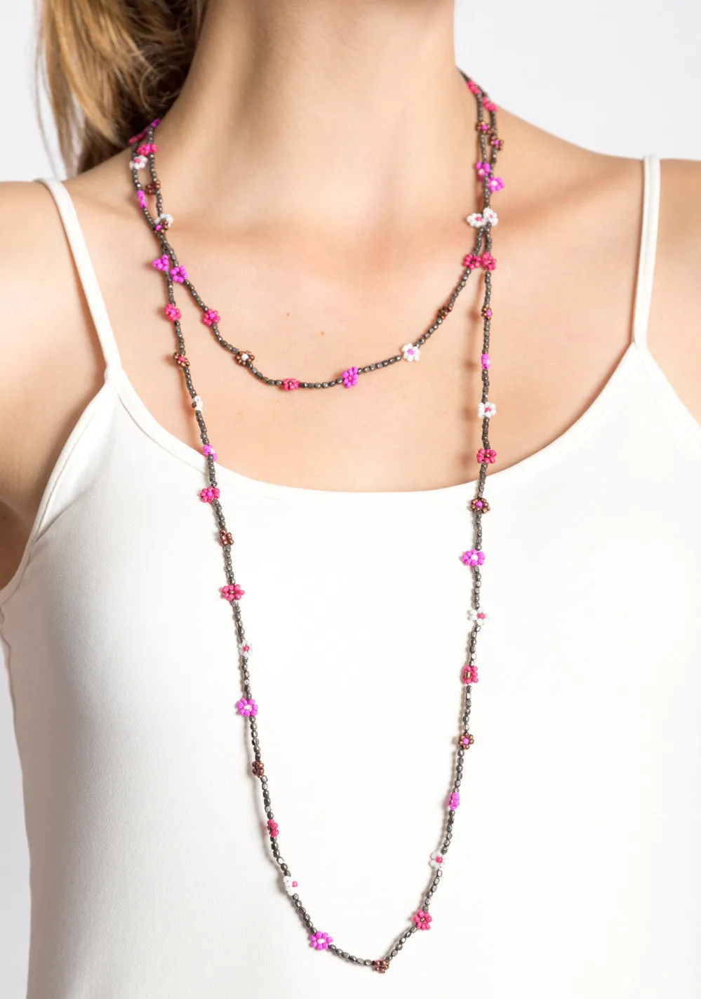 Daisy Chains Necklace (Pink)