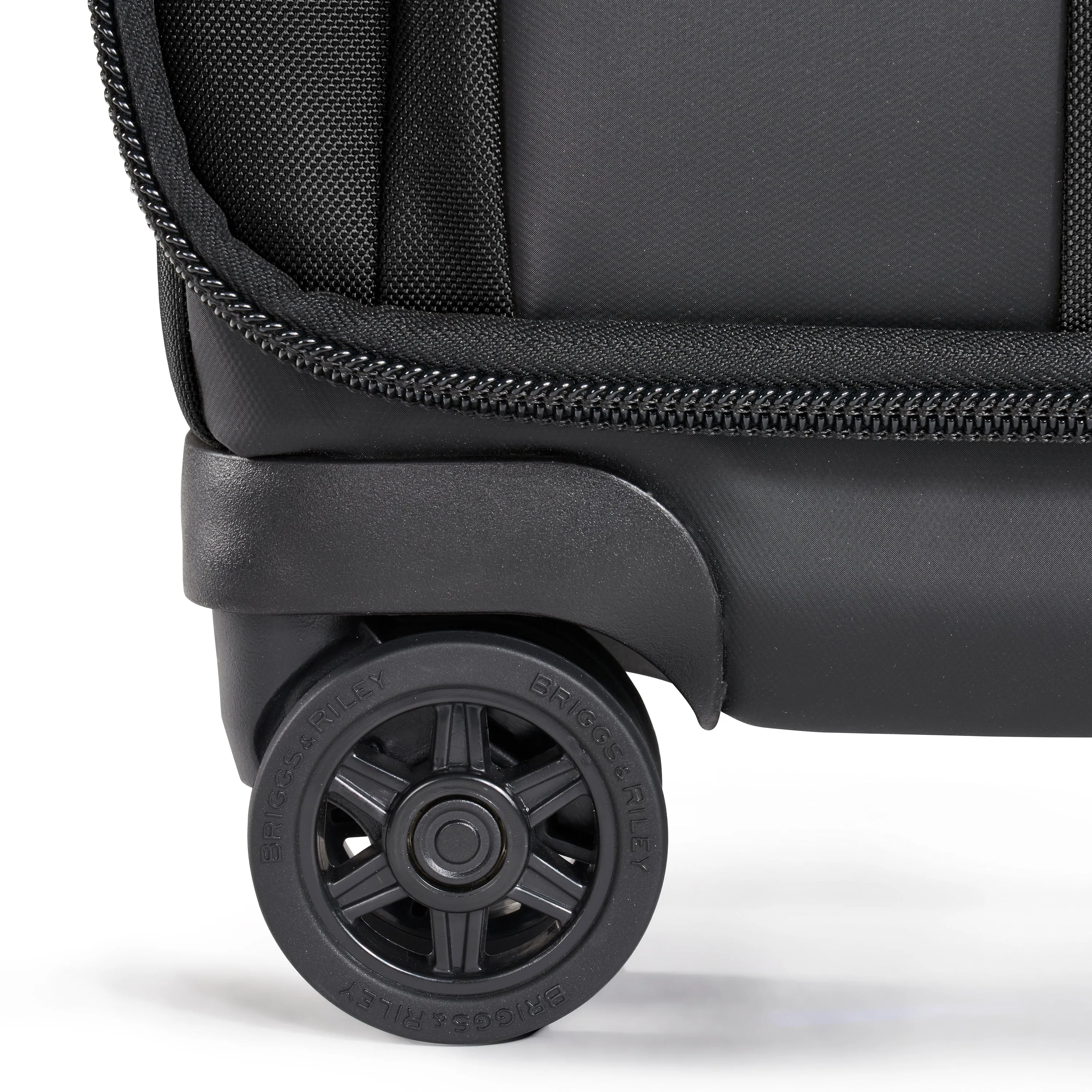 Domestic 56cm Carry-on Expandable Spinner