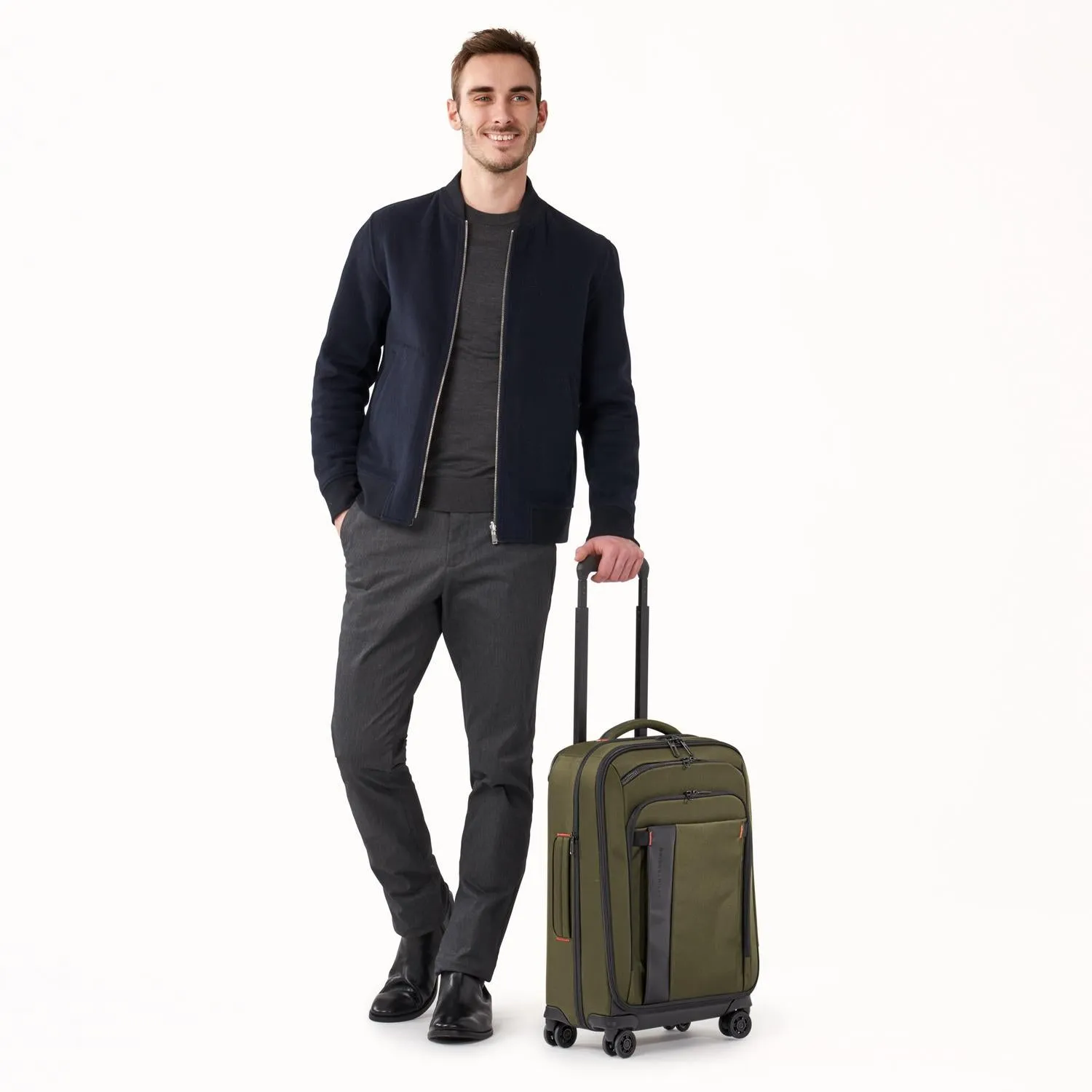 Domestic 56cm Carry-on Expandable Spinner