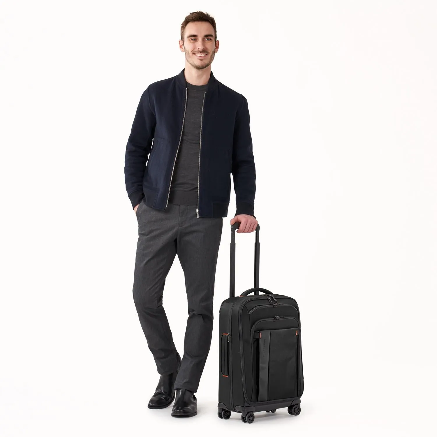 Domestic 56cm Carry-on Expandable Spinner