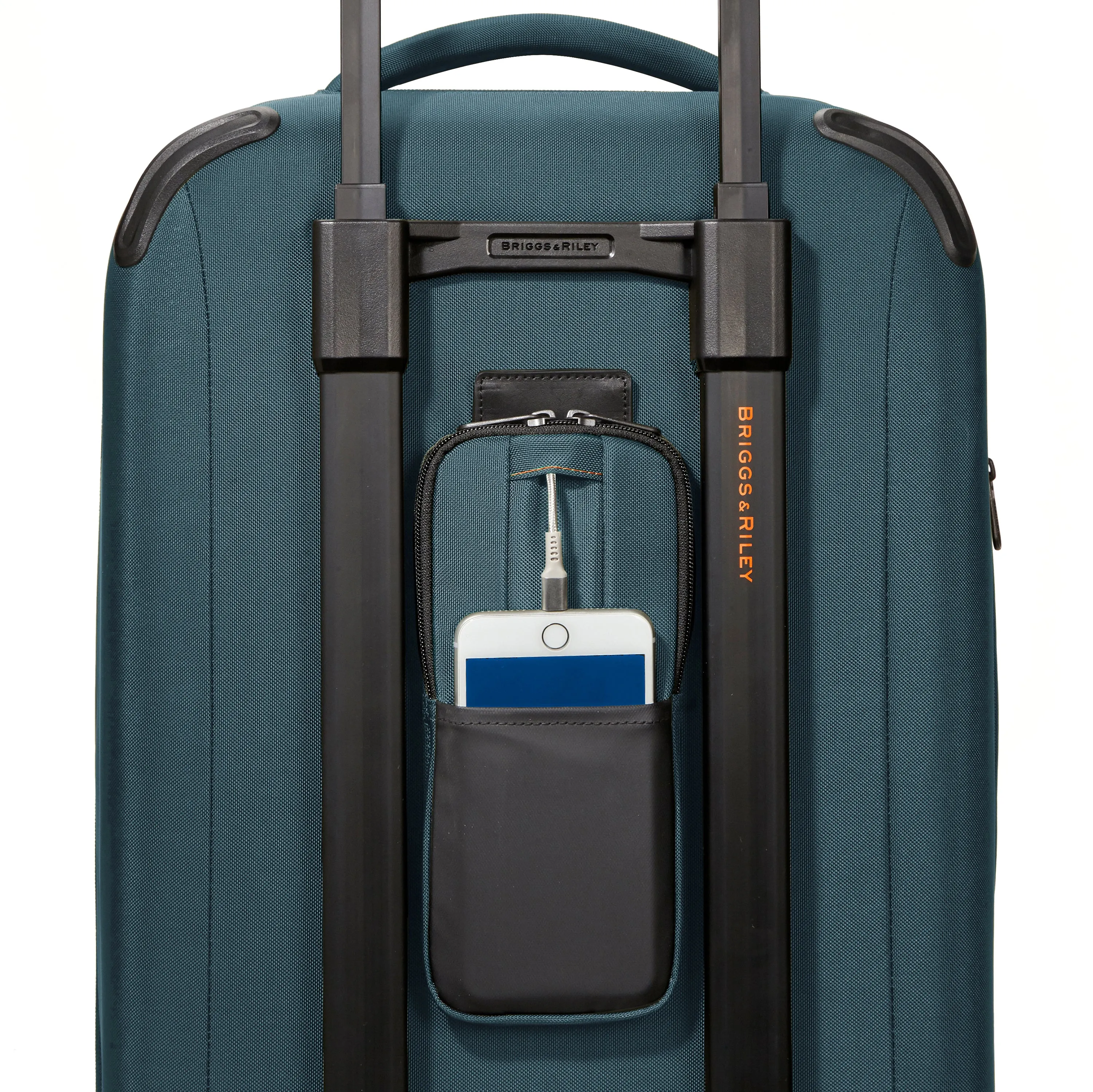 International 53cm Carry-on Expandable Spinner