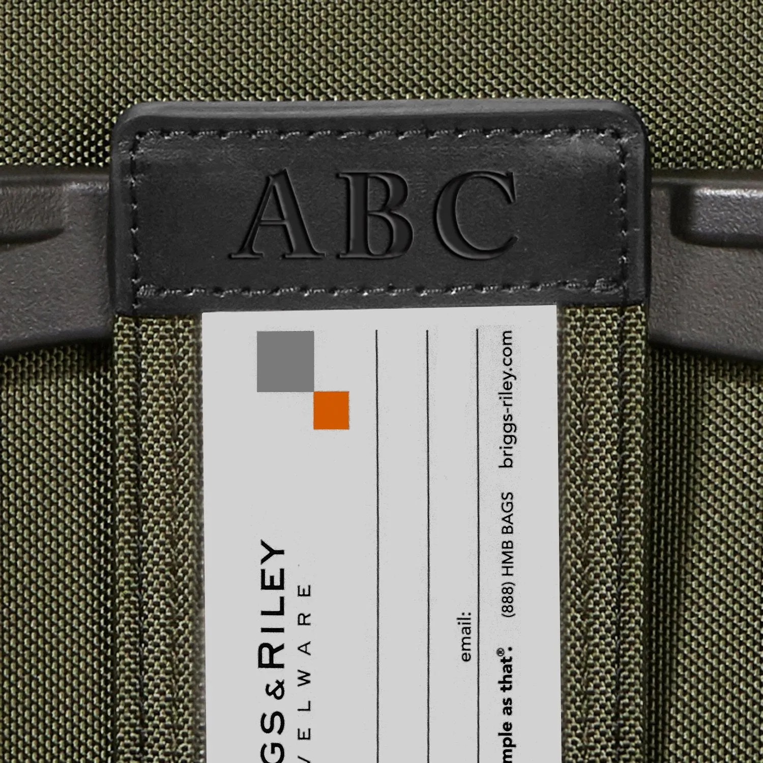 International 53cm Carry-on Expandable Spinner